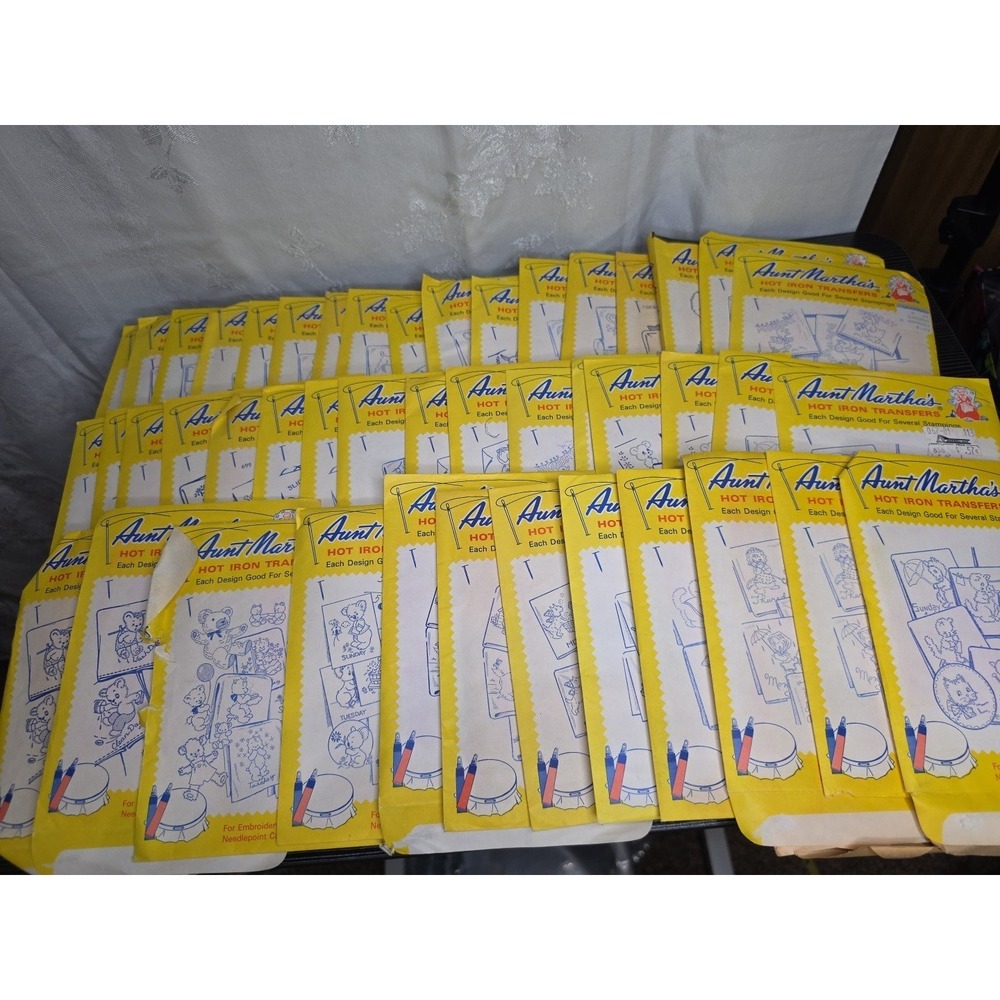 Vintage Hot Iron Transfers Lot of 45 Aunt Martha's Transfers